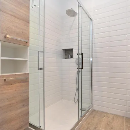 Apartment Fuer 4 Personen Ca 75 Qm In Fazana, Istrien Istrische Riviera *