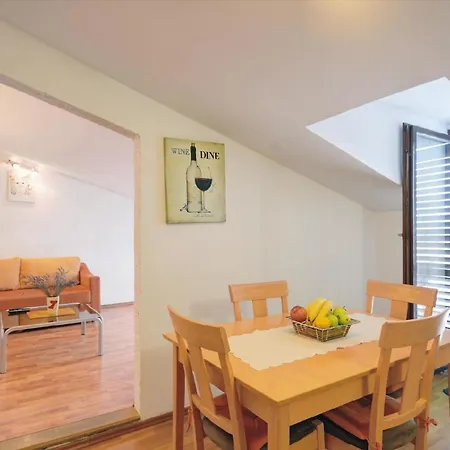 Fuer 4 Personen Ca 75 Qm In Fazana, Istrien Istrische Riviera Apartment