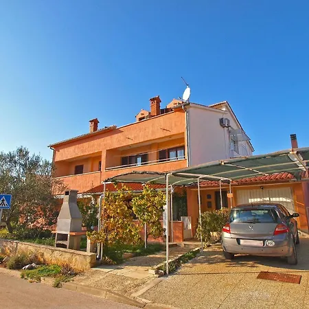 Apartment Fuer 4 Personen Ca 75 Qm In Fazana, Istrien Istrische Riviera *